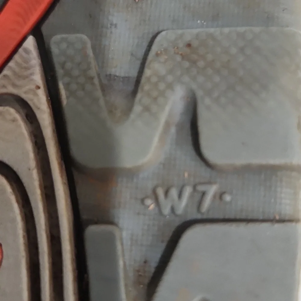 Chaco Z2 Sandal Size 7